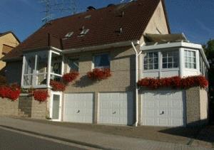 Holiday Home Apartment Haus Am Waldrand Northeim Buhle