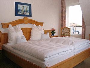 Accommodation Bed Breakfast Antje Baltrum Pension In Baltrum